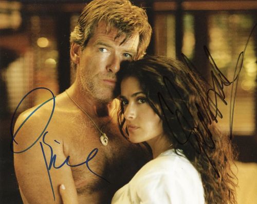 Pierce Brosnan / Salma Hayek from the movie AFTER THE SUNSET