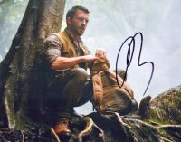 Jonathan Bailey - JURASSIC WORLD