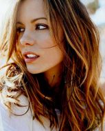 Kate Beckinsale - (Earn 4 reward points on this item worth €0.88)