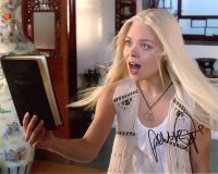 Scarlett Byrne - Falling Skies