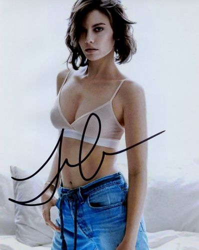 Lauren Cohan