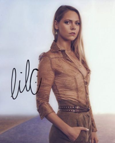 Lily Cowles from the TV series ROSWELL