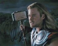 Chris Hemsworth - THE AVENGERS - (Earn 16 reward points on this item worth $4.00)