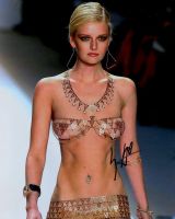 Lydia Hurst - MODEL