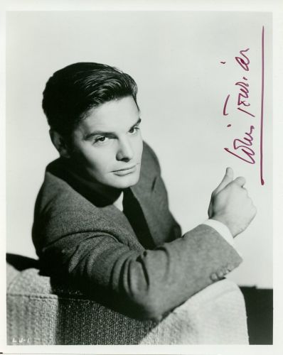 Louis Jourdan (1921-2015) - OCTOPUSSY / JAMES BOND