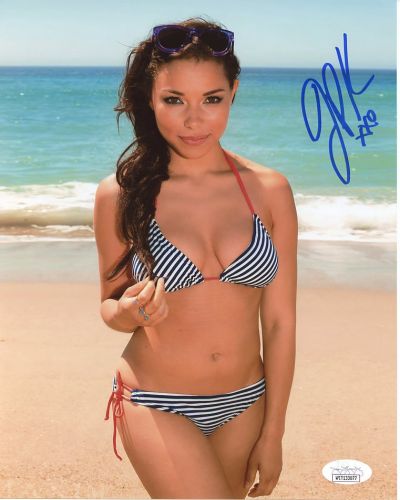 Jessica Parker Kennedy
