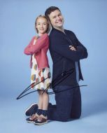 Taran Killam from the TV series SINGLE PARENTS - (Earn 1 reward points on this item worth €0.22)