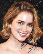 Elizabeth Lail - (Earn 4 reward points on this item worth $1.00)