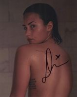 Demi Lovato - SINGER