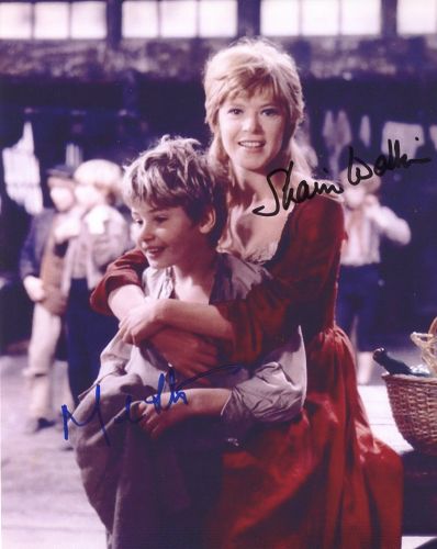 Mark Lester / Shani Wallis from the movie OLIVER!