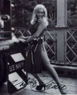 Valerie Perrine (1943-2026) - (Earn 12 reward points on this item worth €2.65)