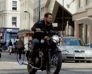 Ryan Reynolds - SAFE HOUSE - (Earn 7 reward points on this item worth £1.32)