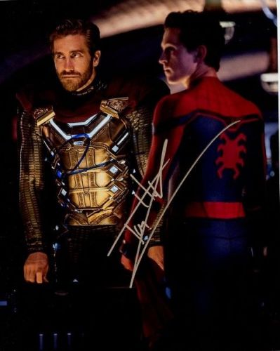 Holland / Gyllenhaal - SPIDERMAN FAR FROM HOME