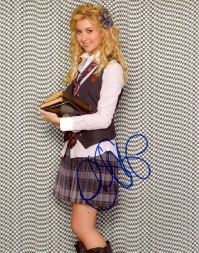 Chelsea Kane-Staub - JONAS