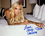 May Valentine - NWA WRESTLER - (Earn 2 reward points on this item worth €0.44)